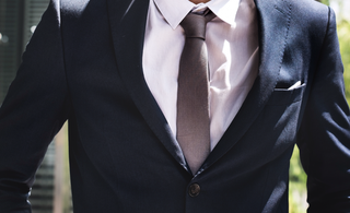 L'ABC degli abiti da cerimonia uomo firmati: guida per un look memorabile