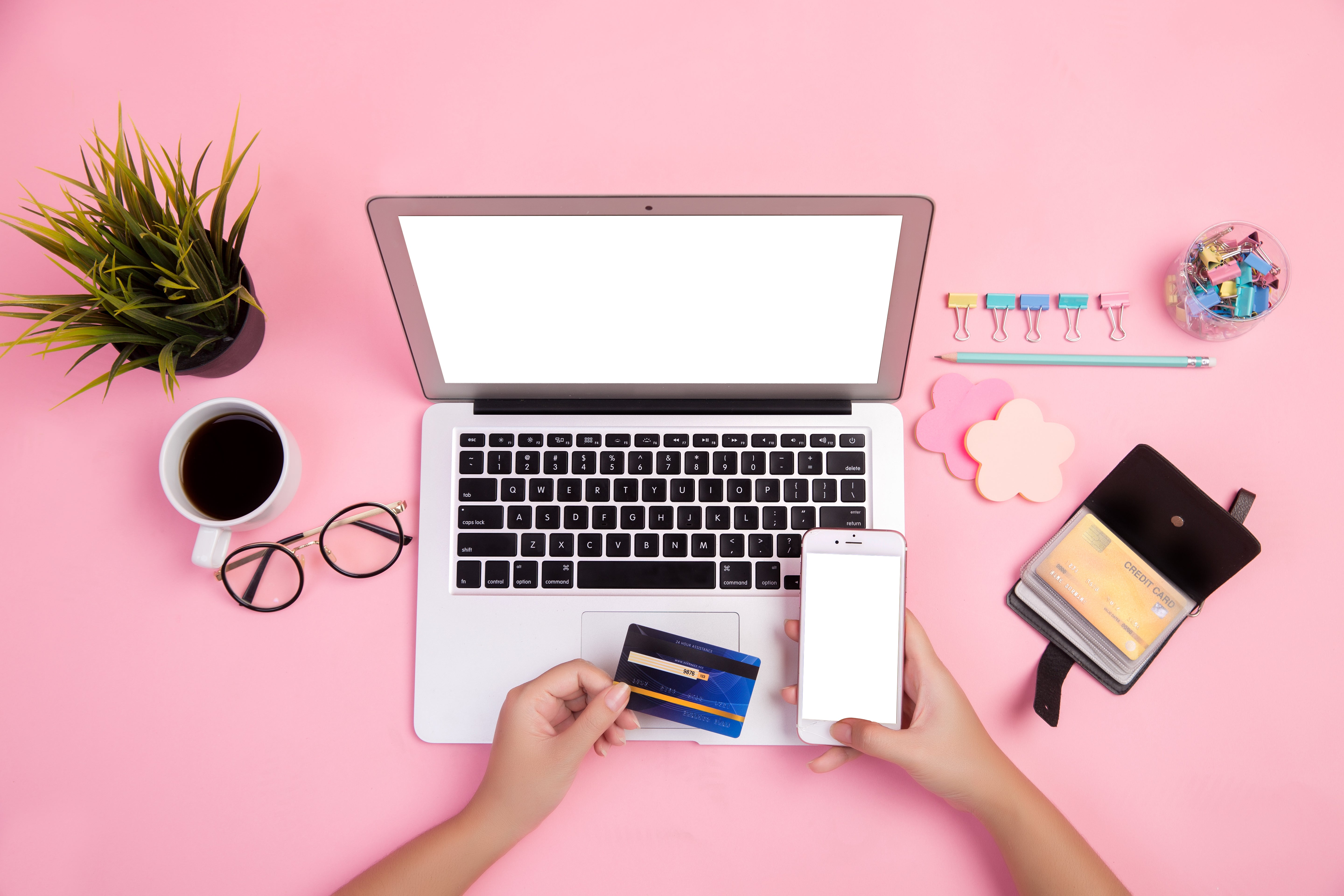 Guida allo shopping outlet online: acquista moda firmata senza svuotare il portafoglio