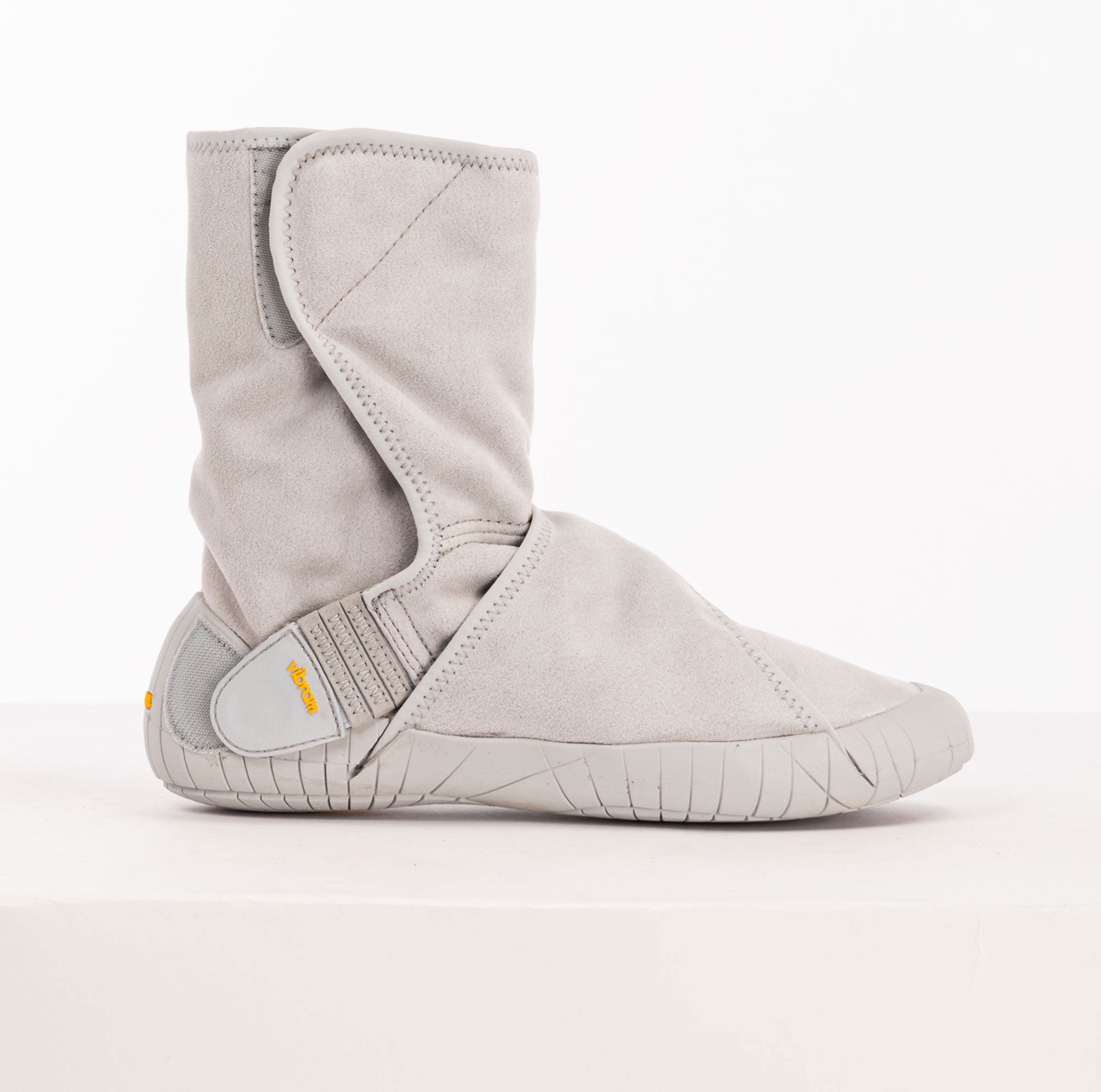 vibram | stivali scamosciati con pelo unisex